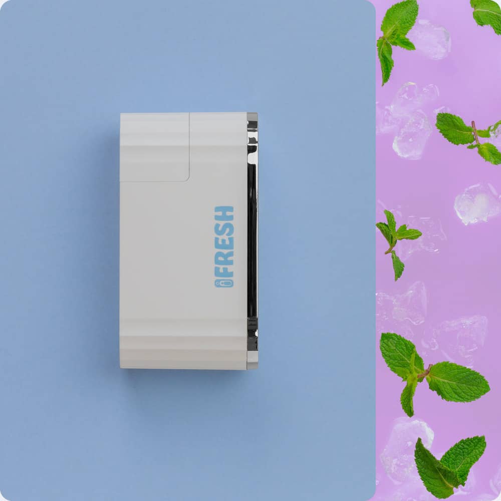 iFresh device in white with 2 FreshFill mint refills